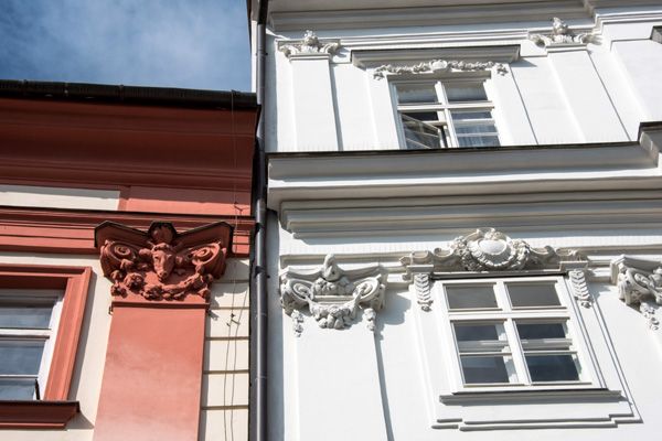 PRIVILEG - rekonstrukce památek a historických budov / Facade / Zelný trh no.10, Brno / 2019 / IV