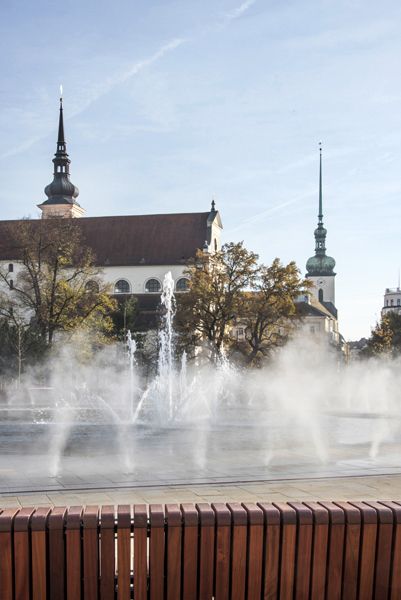 Consequence forma / rekonstrukce parku / fotodokumentace procesu realizace / Moravské nám., Brno / 2022-23 / CXXXVI